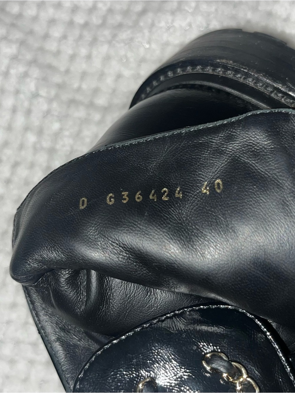 CHANEL Black Quilted Patent Lace-Up Ankle Boots with Gold CC 100% authentic - Picture 7 of 8